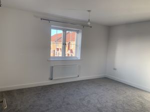 Bedroom- click for photo gallery